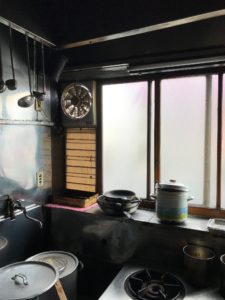 園食堂厨房　2017年夏かき氷機なし