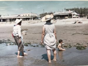 昭和40年代中期の象潟海水浴場